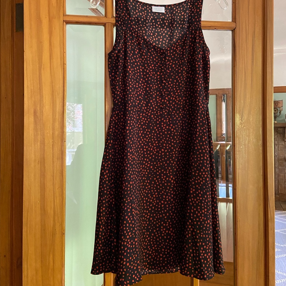 Dress by Abound. Sweetheart neckline.